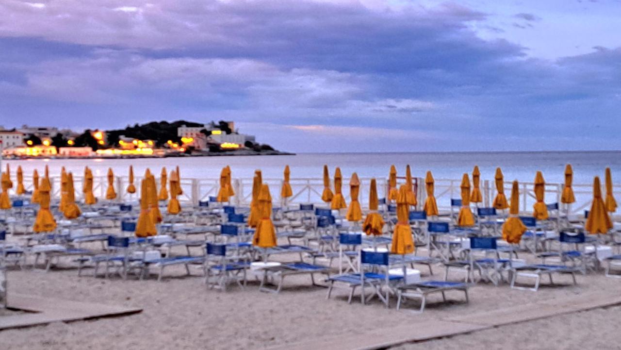 Mondello Manick Mare Apartamento Palermo Exterior foto